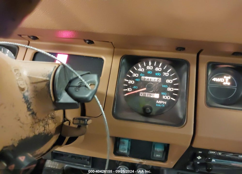 1995 JEEP WRANGLER / YJ SAHARA VIN: 1J4FY49S8SP292435