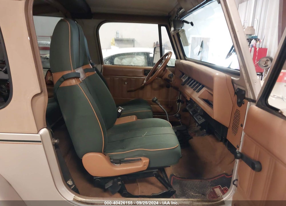 1995 JEEP WRANGLER / YJ SAHARA VIN: 1J4FY49S8SP292435