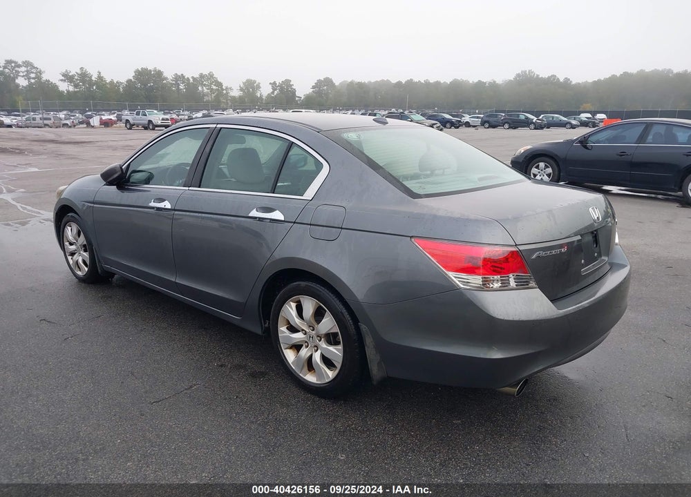 2010 HONDA ACCORD 3.5 EX-L VIN: 1HGCP3F88AA027077