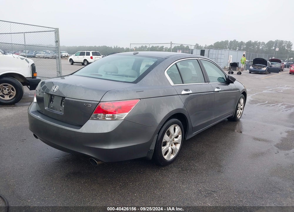 2010 HONDA ACCORD 3.5 EX-L VIN: 1HGCP3F88AA027077