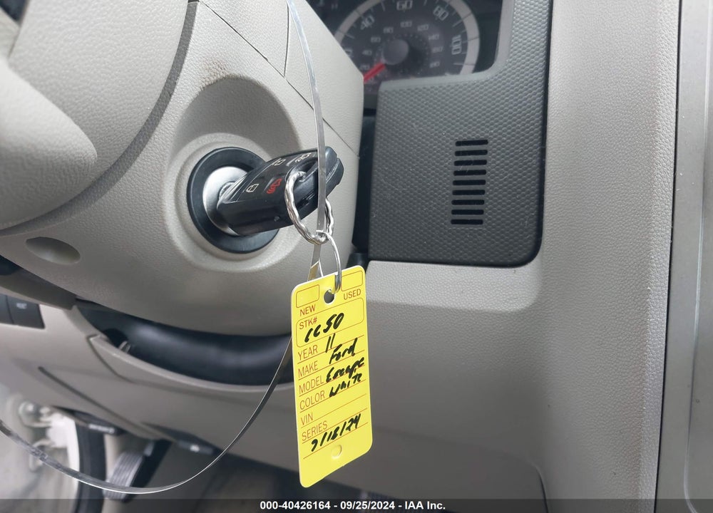 2011 FORD ESCAPE XLT VIN: 1FMCU9D70BKB54112