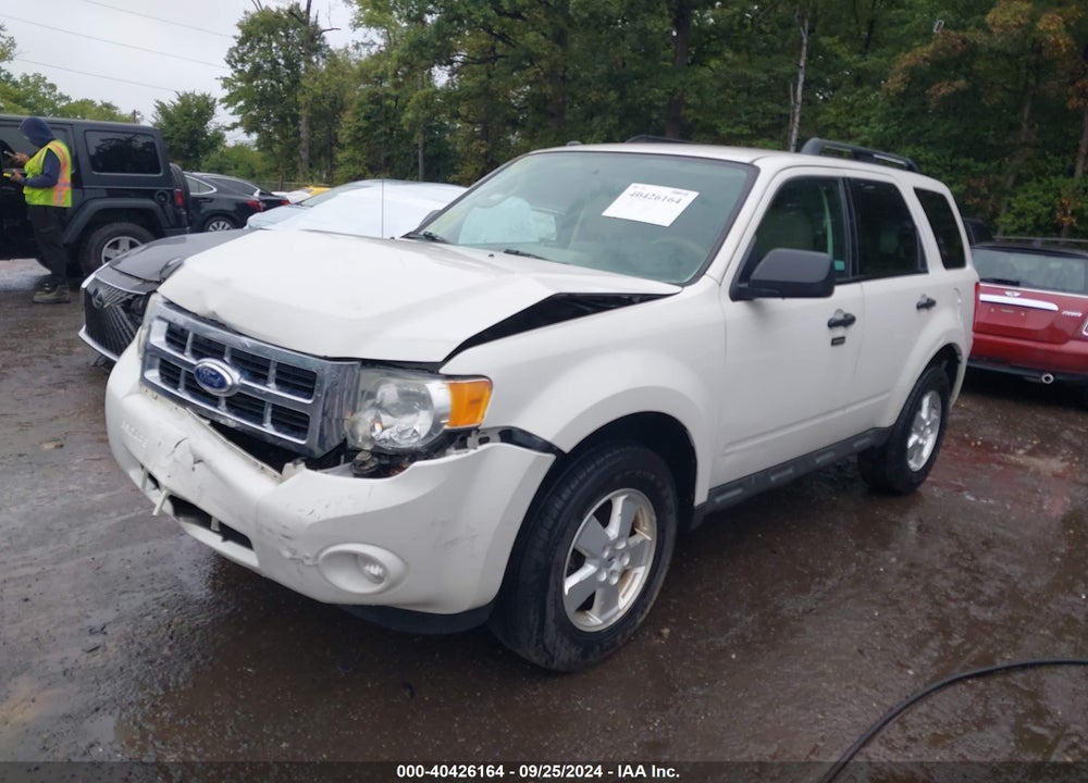 2011 FORD ESCAPE XLT VIN: 1FMCU9D70BKB54112