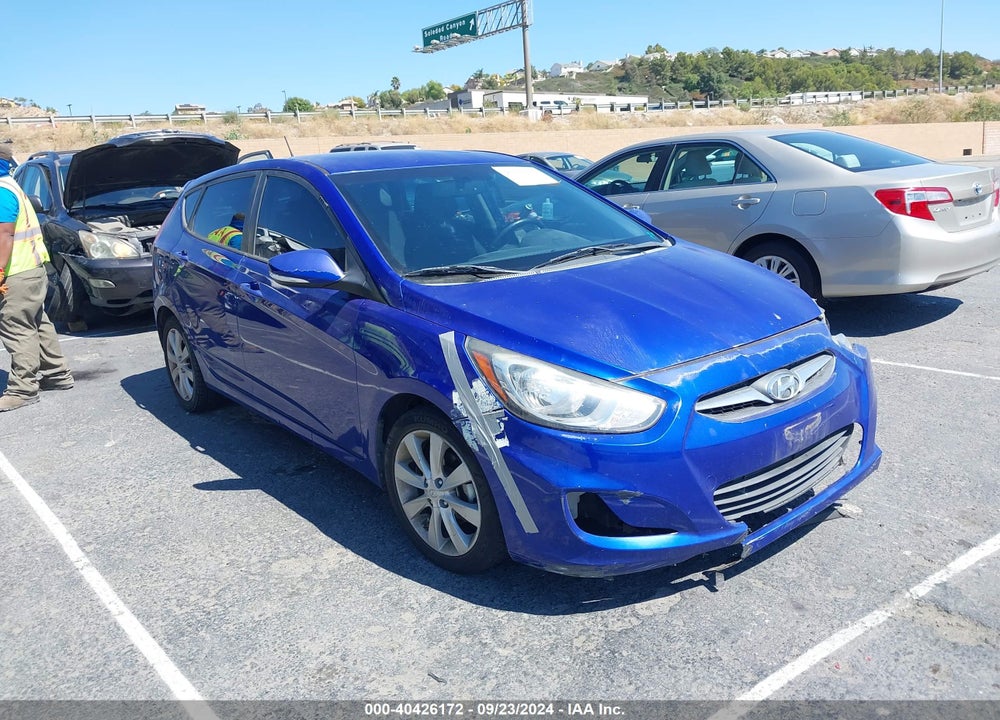 2013 HYUNDAI ACCENT SE VIN: KMHCU5AE6DU096932