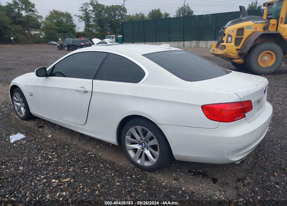 2011 BMW 328I VIN: WBAKF3C55BE445630
