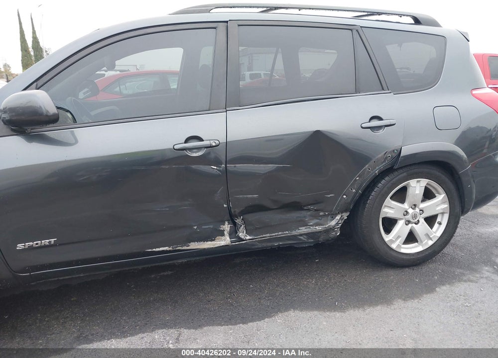 2006 TOYOTA RAV4 SPORT VIN: JTMZD32V066002357