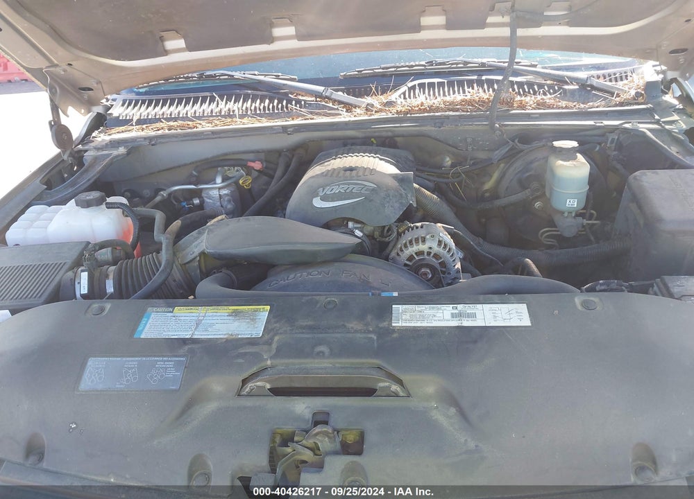 2001 CHEVROLET SILVERADO 1500 LS VIN: 1GCEK19T71E294603