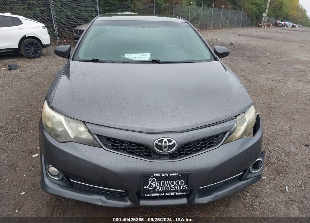 2014 TOYOTA CAMRY SE VIN: 4T1BF1FK1EU422084