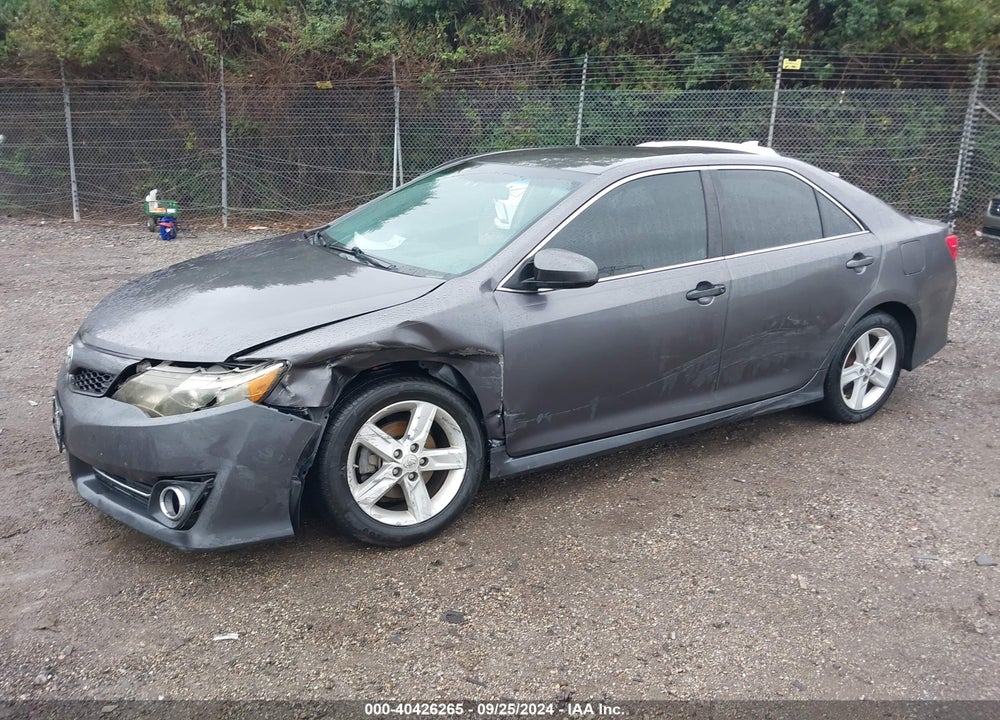 2014 TOYOTA CAMRY SE VIN: 4T1BF1FK1EU422084