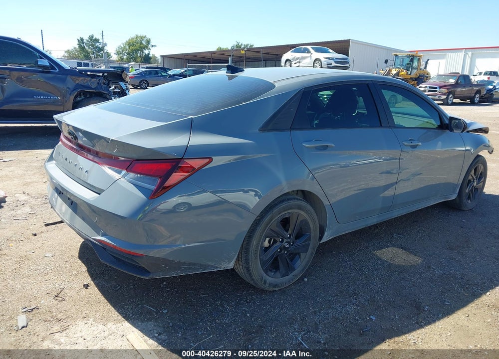 2021 HYUNDAI ELANTRA SEL VIN: KMHLM4AG0MU108164