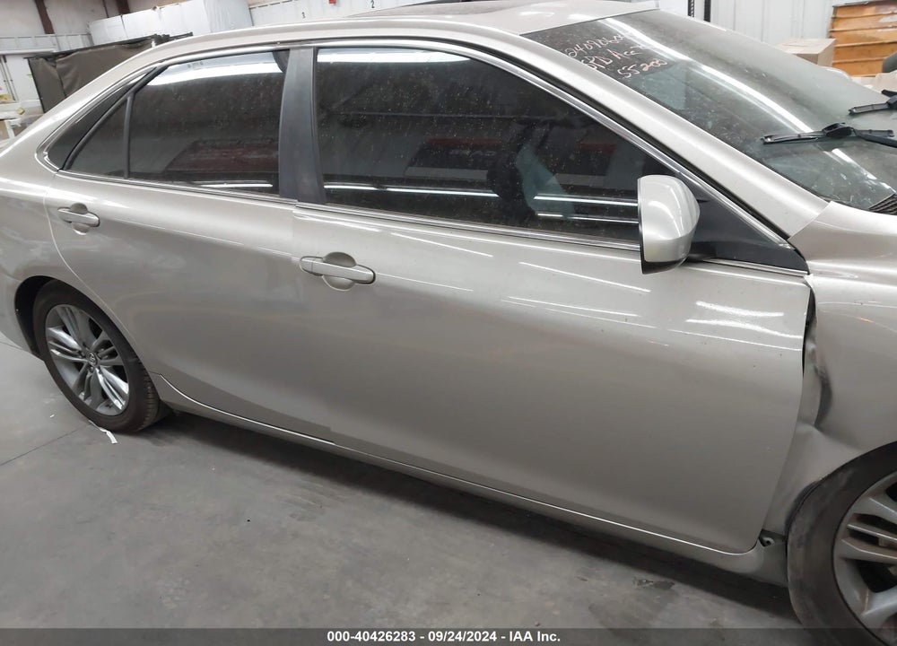 2015 TOYOTA CAMRY SE VIN: 4T1BF1FK9FU054111