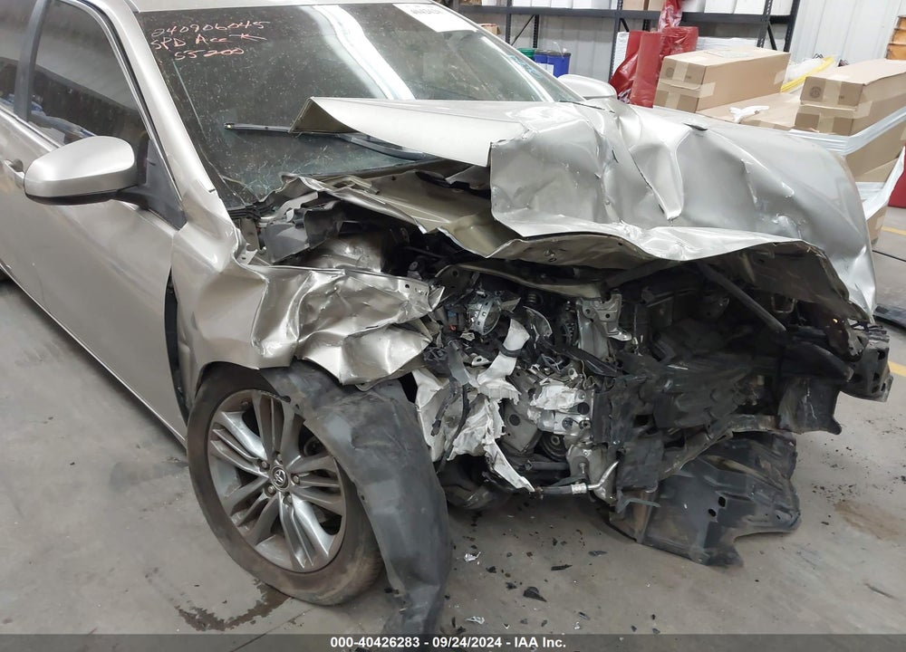 2015 TOYOTA CAMRY SE VIN: 4T1BF1FK9FU054111