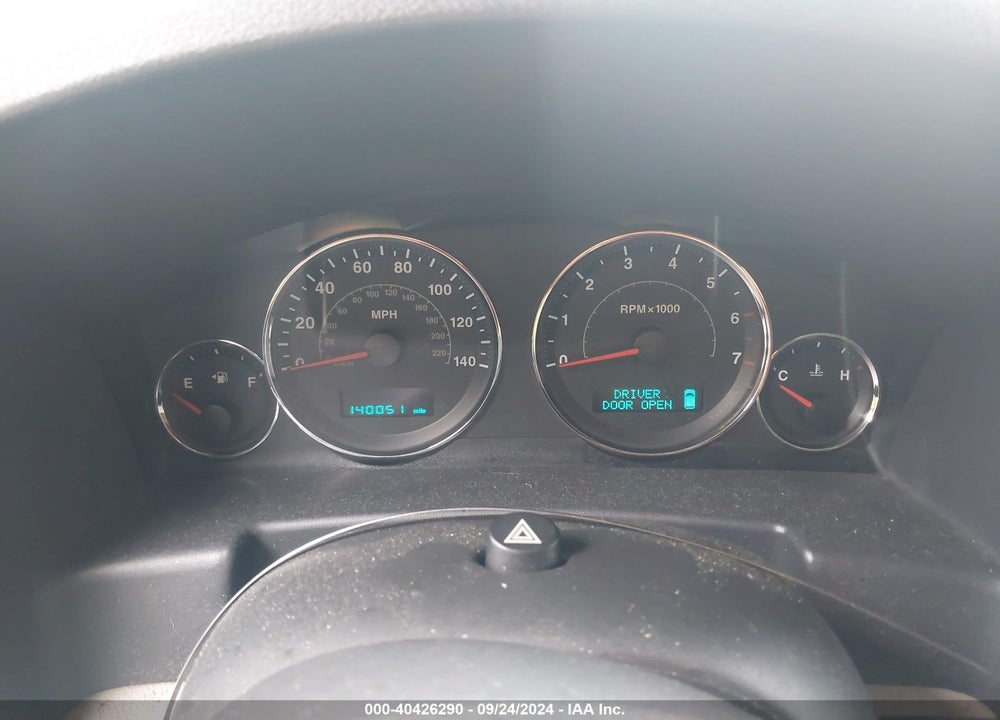 2007 JEEP COMMANDER OVERLAND VIN: 1J8HG68287C606641