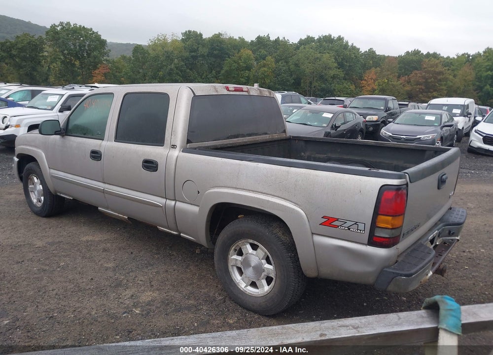 2005 GMC SIERRA 1500 SLE VIN: 2GTEK13T551142352