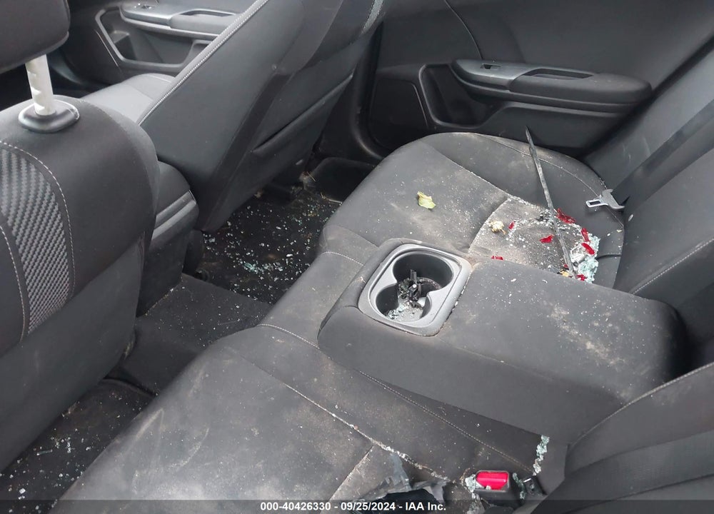 2018 HONDA CIVIC EX VIN: SHHFK7H58JU409863