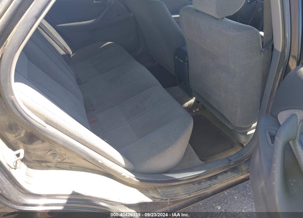 2001 TOYOTA CAMRY LE V6 VIN: JT2BF22K410331787