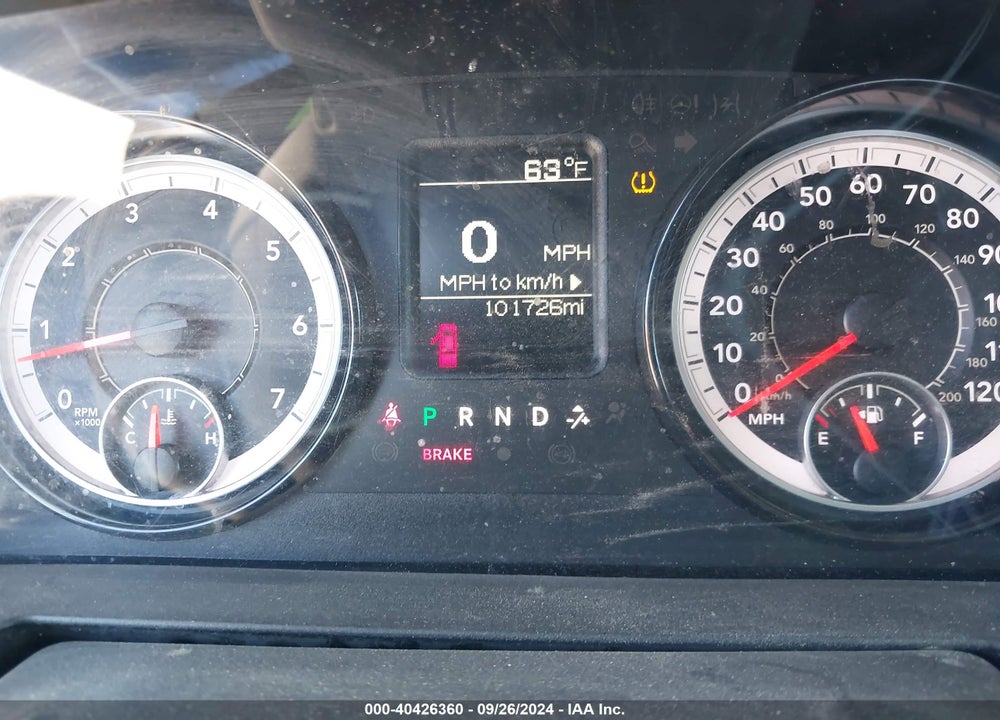 2019 RAM 1500 CLASSIC TRADESMAN QUAD CAB 4X2 6'4 BOX VIN: 1C6RR6FG8KS633445