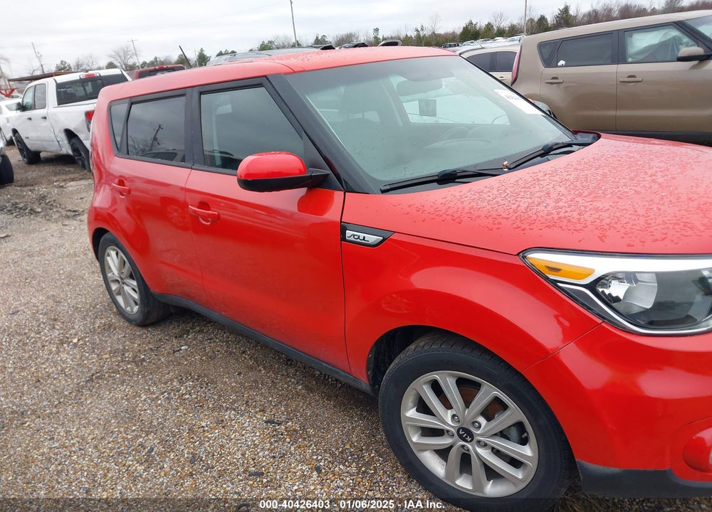 2018 KIA SOUL VIN: KNDJP3A51J7565488