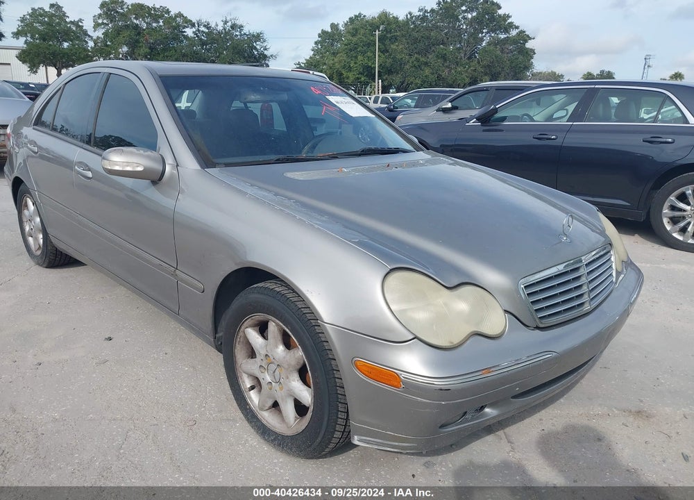 2004 MERCEDES-BENZ C 240 VIN: WDBRF61J34E016751