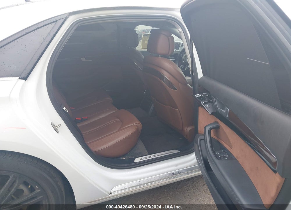 2016 AUDI A8 L 3.0T VIN: WAU34AFD2GN011318