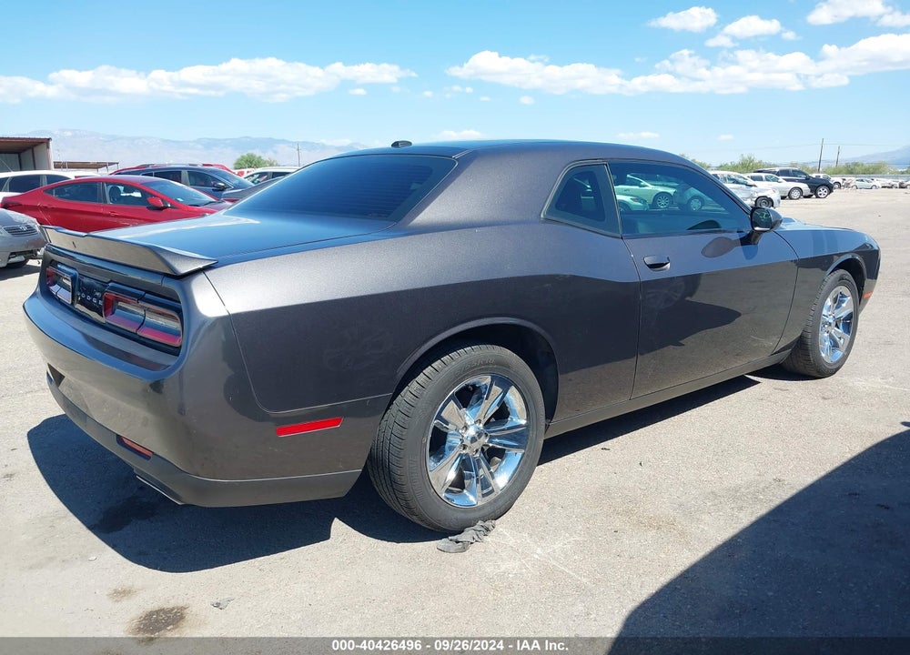 2018 DODGE CHALLENGER SXT VIN: 2C3CDZAG3JH321808