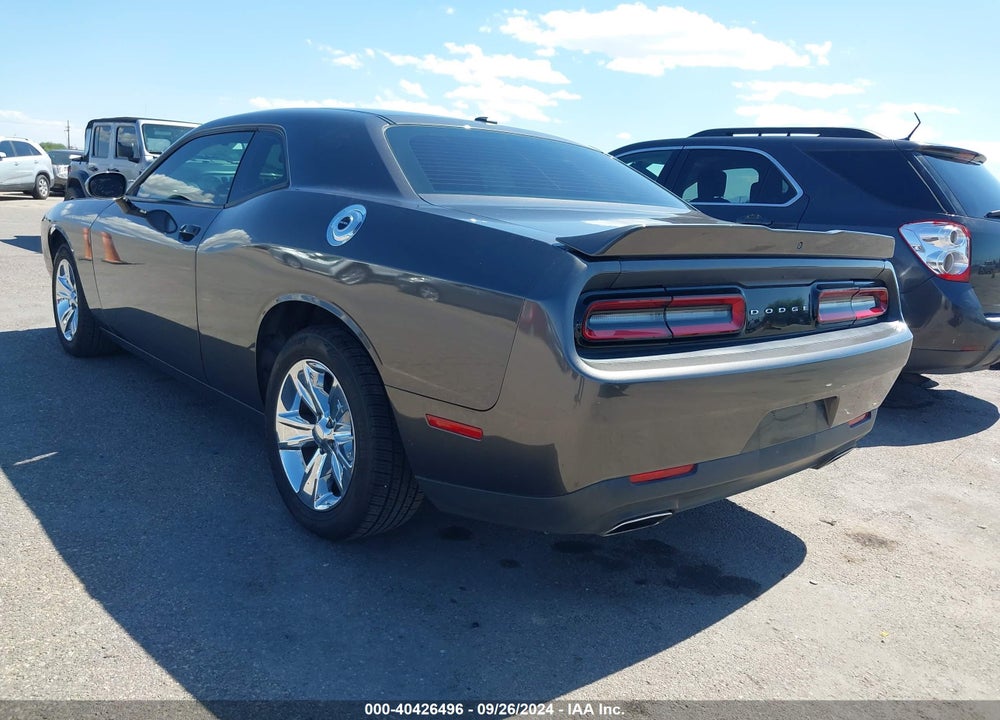 2018 DODGE CHALLENGER SXT VIN: 2C3CDZAG3JH321808