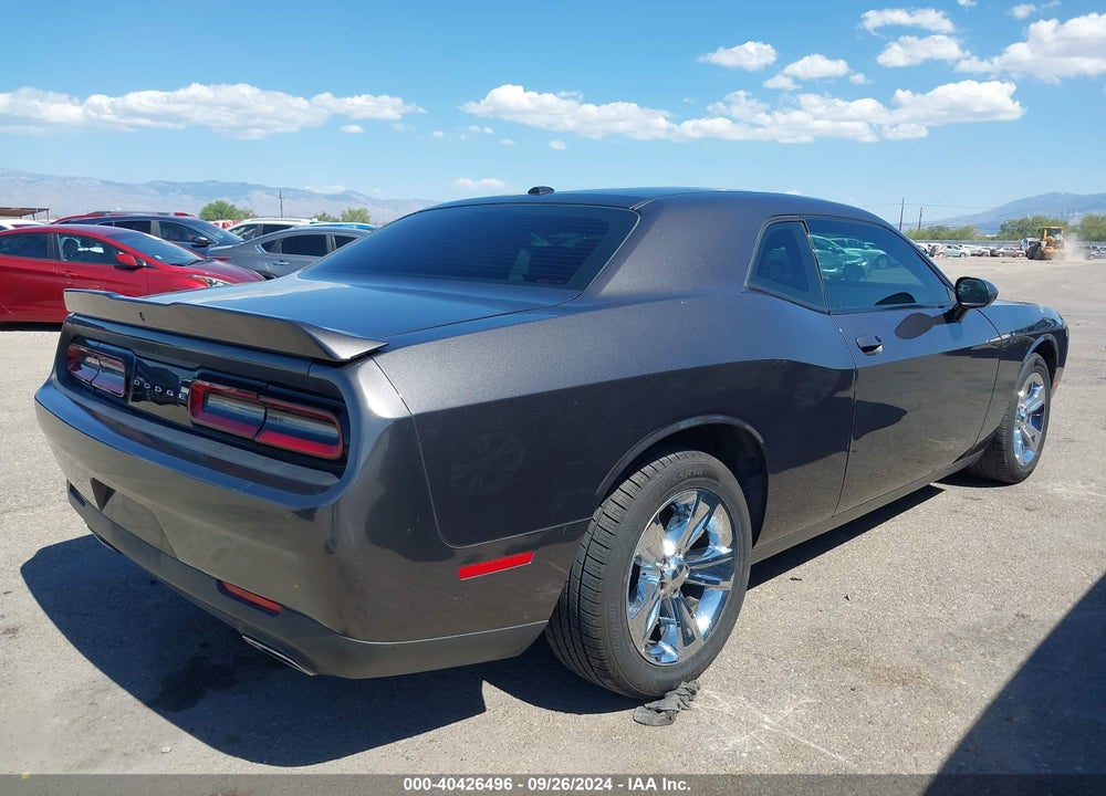 2018 DODGE CHALLENGER SXT VIN: 2C3CDZAG3JH321808