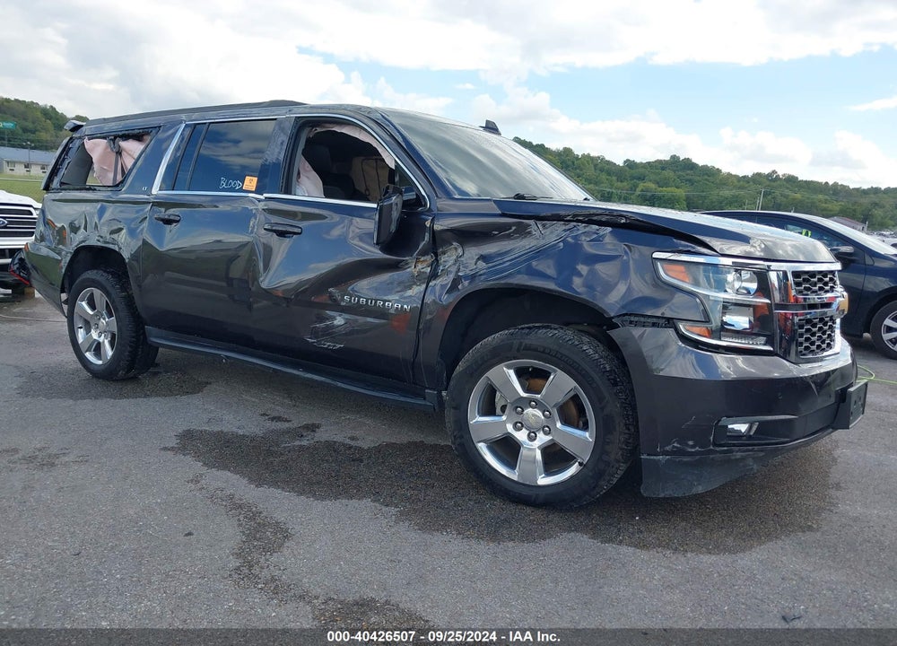 2017 CHEVROLET SUBURBAN LT VIN: 1GNSKHKC4HR261042