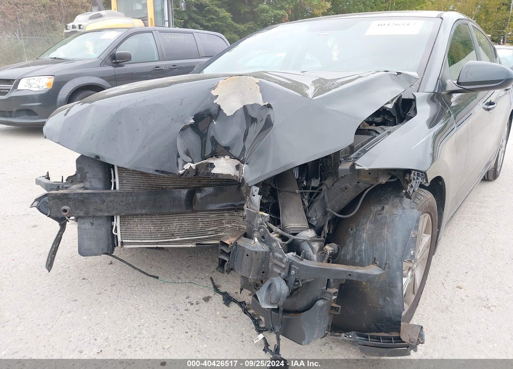 2017 HYUNDAI ELANTRA SE VIN: KMHD84LF9HU061512