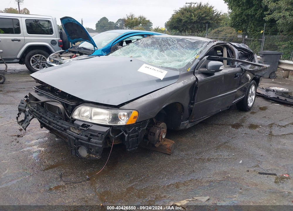 2008 VOLVO S60 2.5T VIN: YV1RH592982698328