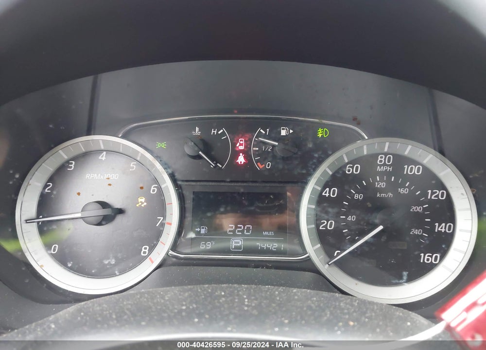 2014 NISSAN SENTRA SR VIN: 3N1AB7AP1EY282426