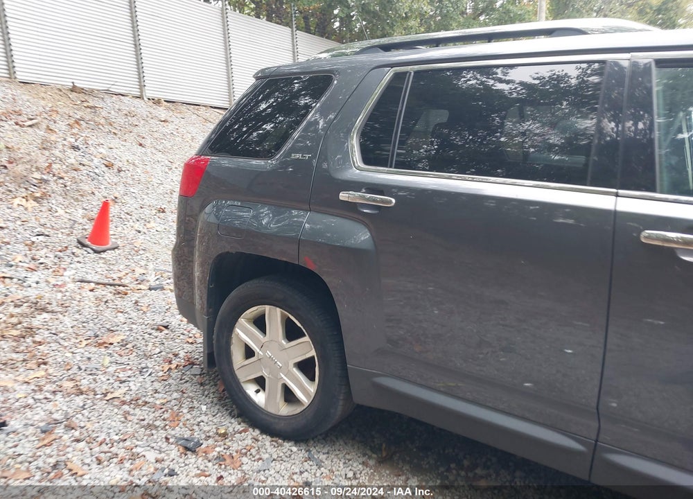 2011 GMC TERRAIN SLT-2 VIN: 2CTFLXE57B6256858