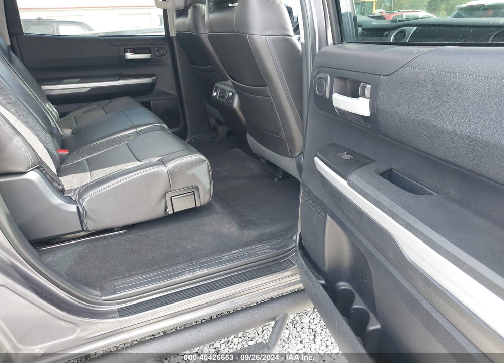 2016 TOYOTA TUNDRA SR5 5.7L V8 VIN: 5TFDY5F10GX545222