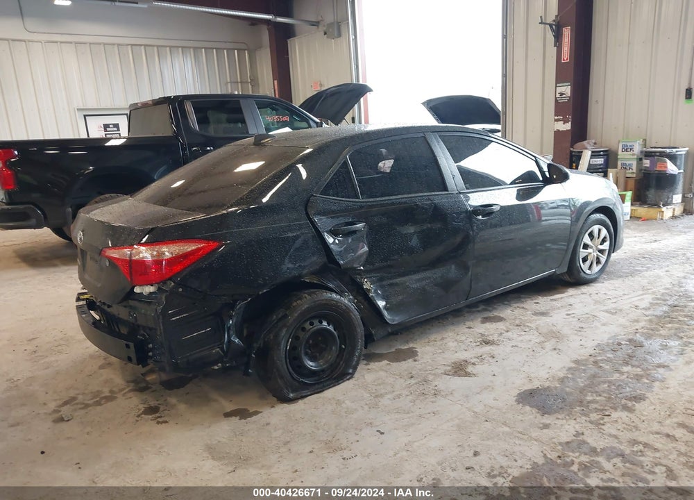 2017 TOYOTA COROLLA L VIN: 2T1BURHE5HC927501