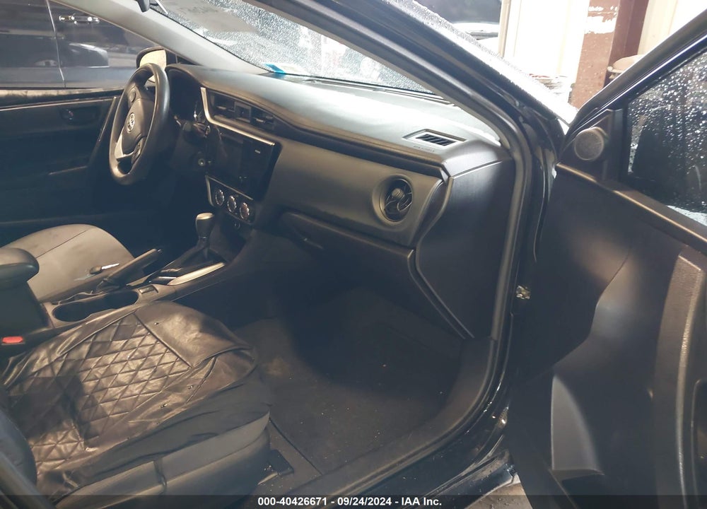 2017 TOYOTA COROLLA L VIN: 2T1BURHE5HC927501