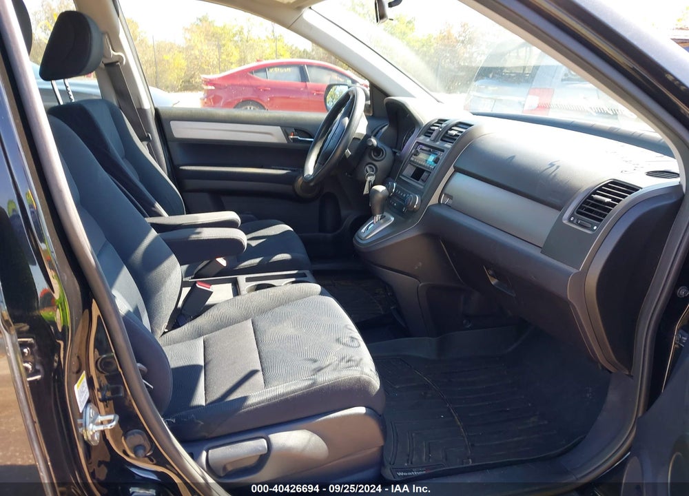 2011 HONDA CR-V LX VIN: JHLRE4H35BC030839