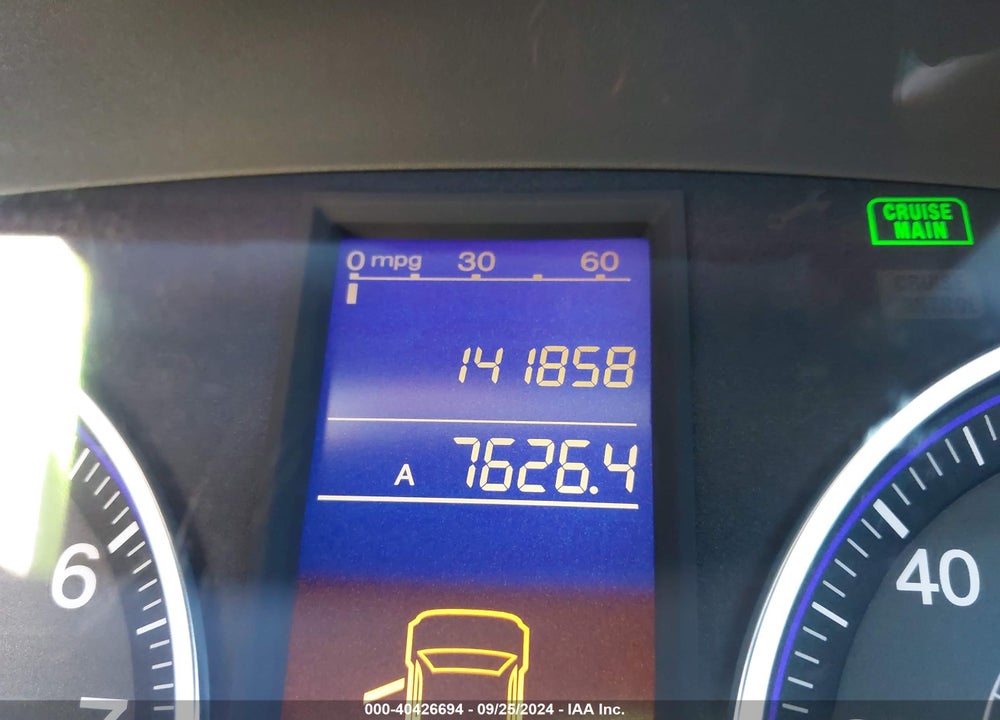 2011 HONDA CR-V LX VIN: JHLRE4H35BC030839