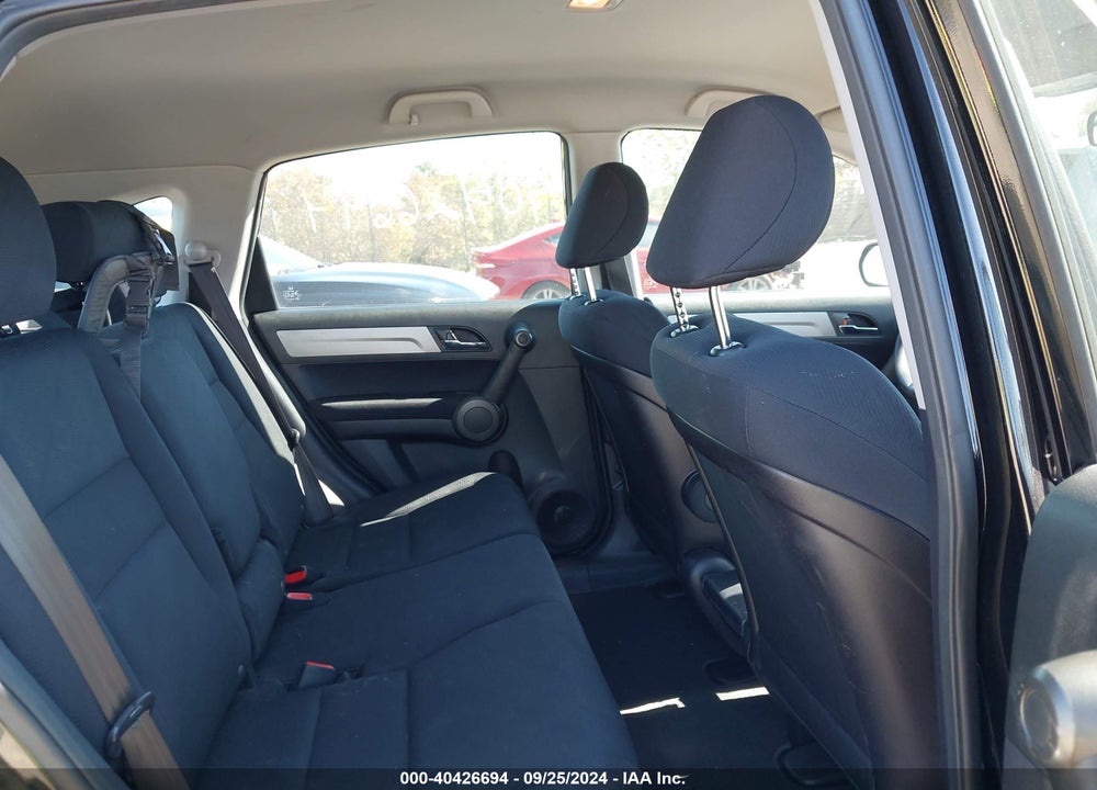 2011 HONDA CR-V LX VIN: JHLRE4H35BC030839
