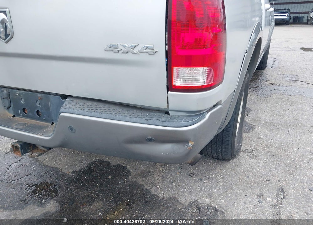 2013 RAM 1500 SLT VIN: 1C6RR7LT5DS571173