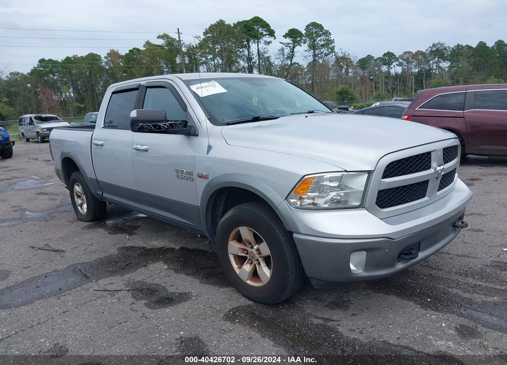 2013 RAM 1500 SLT VIN: 1C6RR7LT5DS571173
