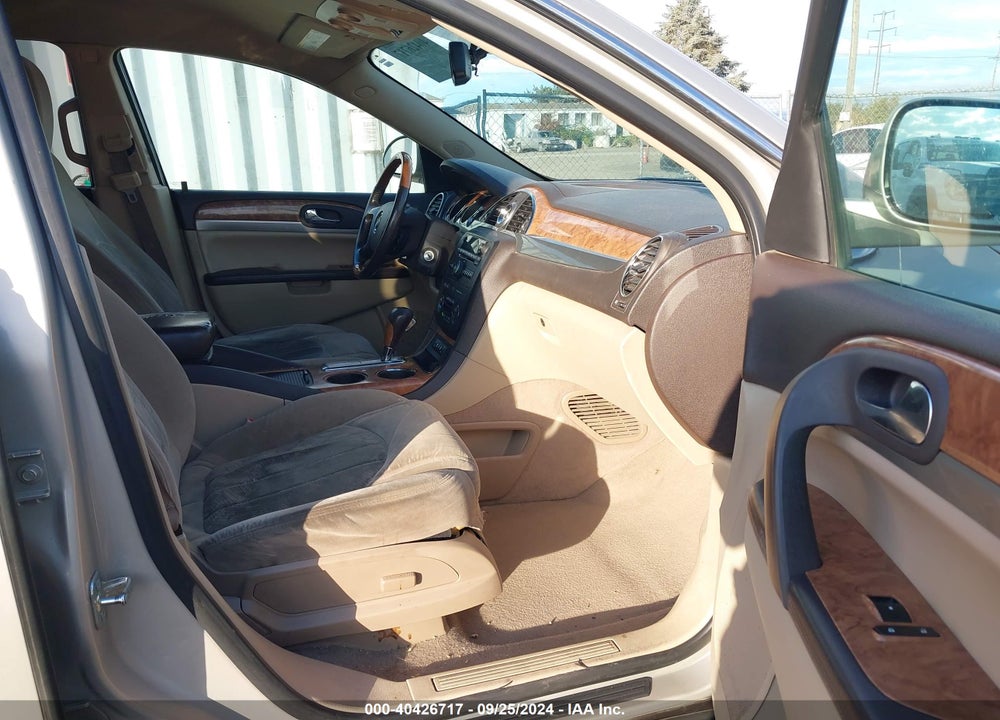 2011 BUICK ENCLAVE VIN: 5GAKVAED3BJ337904