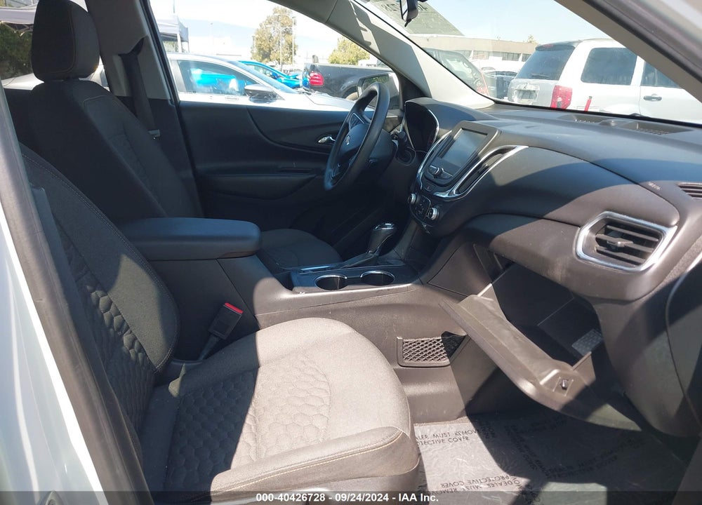 2018 CHEVROLET EQUINOX LT VIN: 2GNAXJEV0J6125235