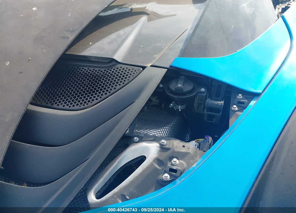2020 MCLAREN 720S VIN: SBM14FCA5LW003985