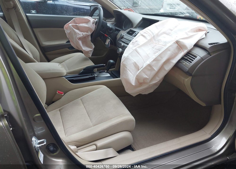 2009 HONDA ACCORD 2.4 LX-P VIN: 1HGCP26489A187897