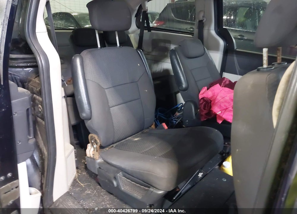 2010 DODGE GRAND CARAVAN SE VIN: 2D4RN4DE5AR147110