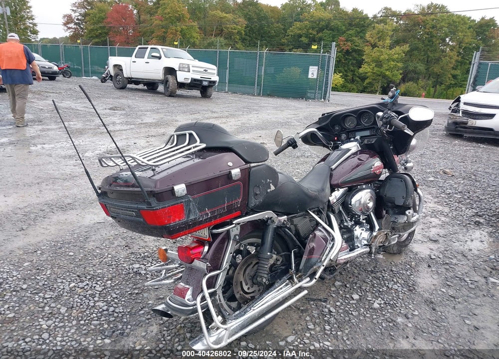 2006 HARLEY-DAVIDSON FLHTCUI VIN: 1HD1FCW186Y610533