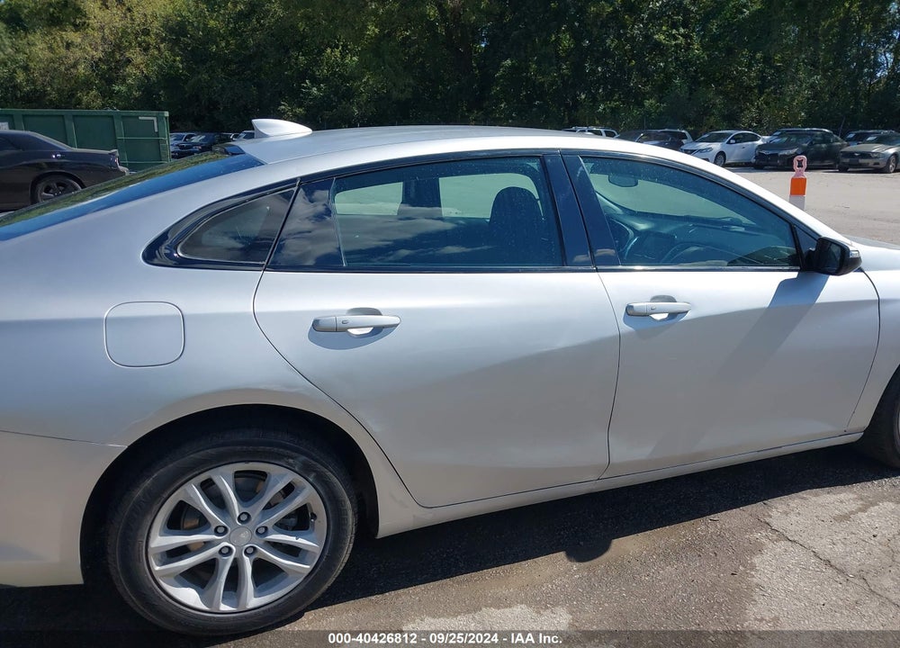 2018 CHEVROLET MALIBU LT VIN: 1G1ZD5ST0JF269610