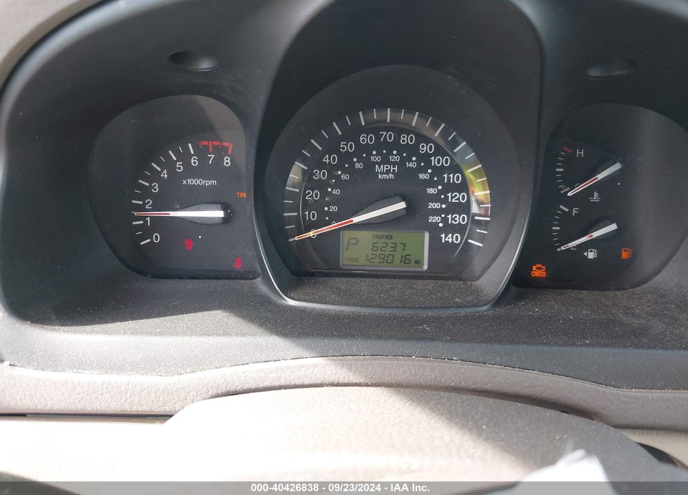 2009 KIA SPECTRA EX VIN: KNAFE221295626062