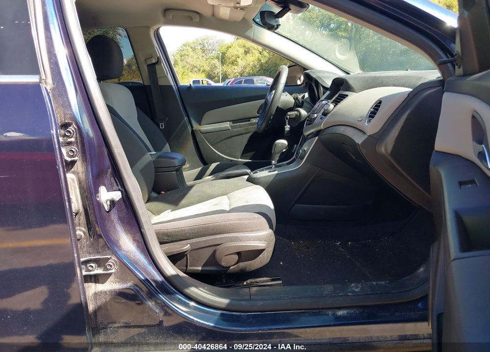 2011 CHEVROLET CRUZE LS VIN: 1G1PC5SH2B7144674