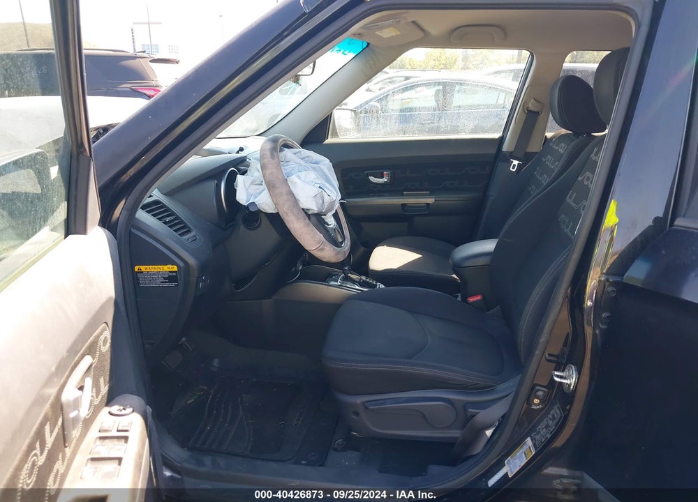 2012 KIA SOUL VIN: KNDJT2A67C7742062