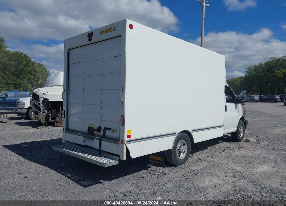 2021 CHEVROLET EXPRESS CUTAWAY WORK VAN VIN: 1GB0GRFP0M1195462